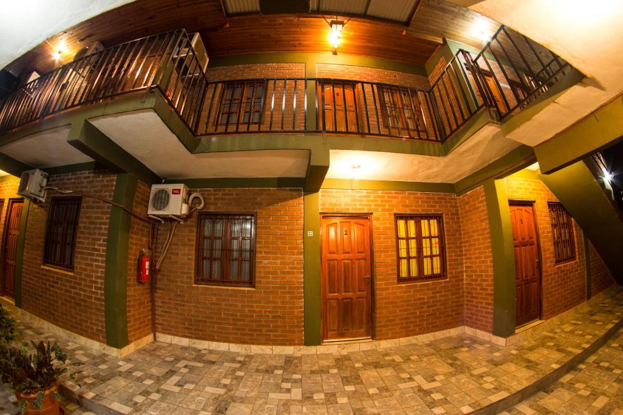 Lo De Carmen Apart Puerto Iguazú Exterior foto